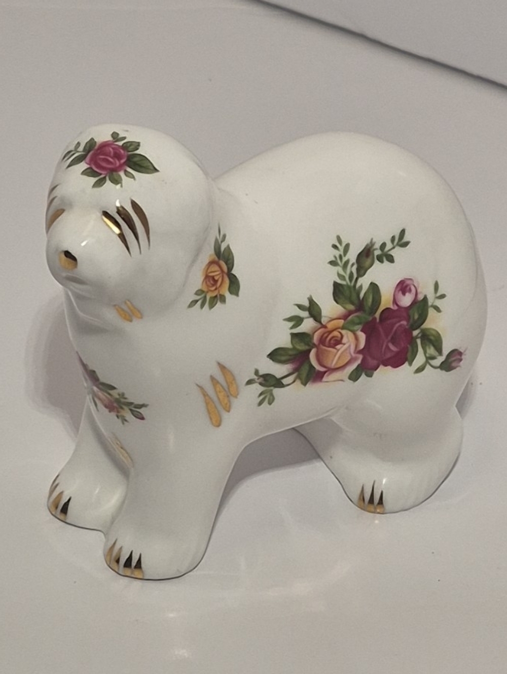 Old Country Roses Sheep Dog Figurine Vintage Grannycore Bone China Royal Albert